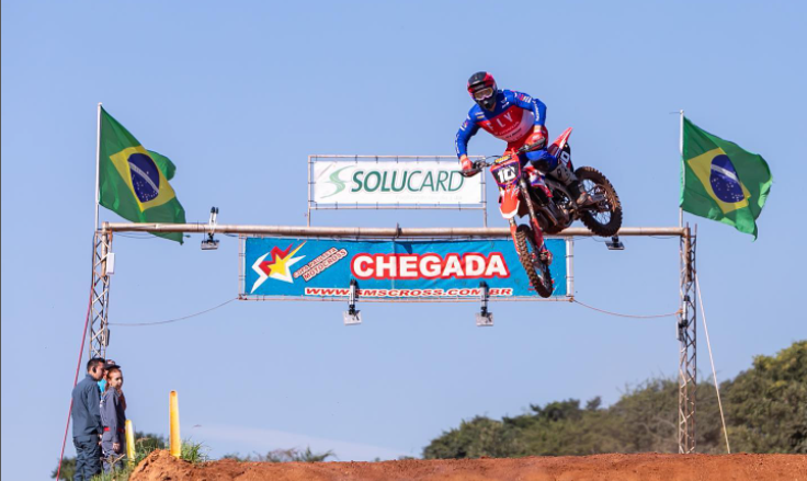 Gabriel Andrigo vence corrida na abertura do Brasileiro de Motocross 2022